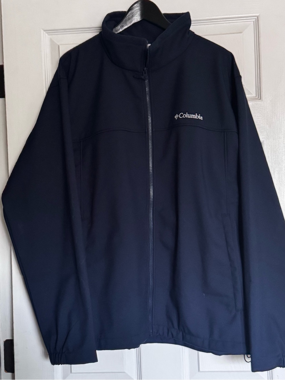 Columbia Men's Navy Blue Full-Zip Softshell Jacket